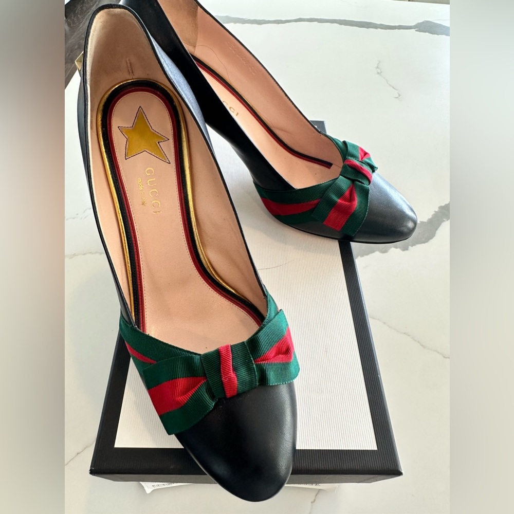 These are definitely giving Rich Auntie. Turn heads in these boughie Gucci heels